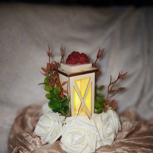 Lantern Centerpieces for Wedding w/ LingsMoments flowers
